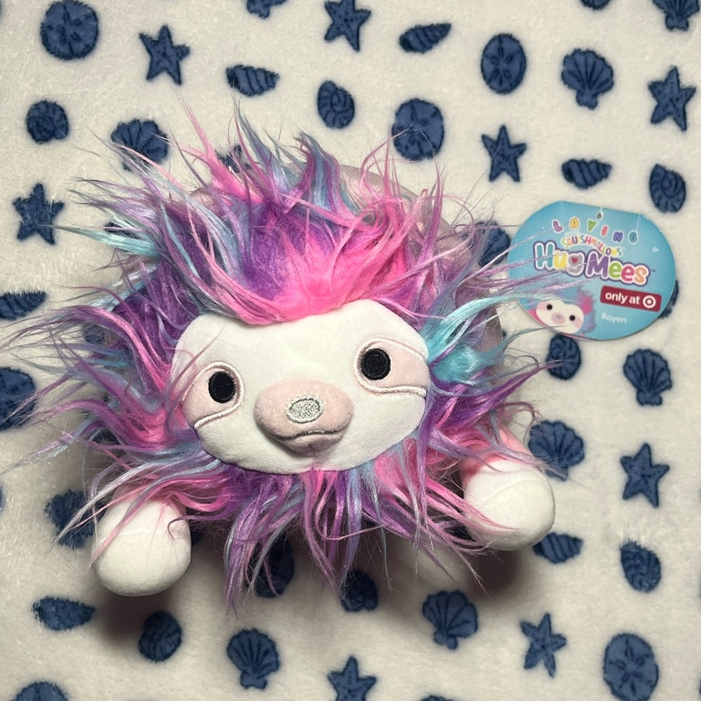 7.5 inches Hug Mees Squishmallow Rayen the Sloth